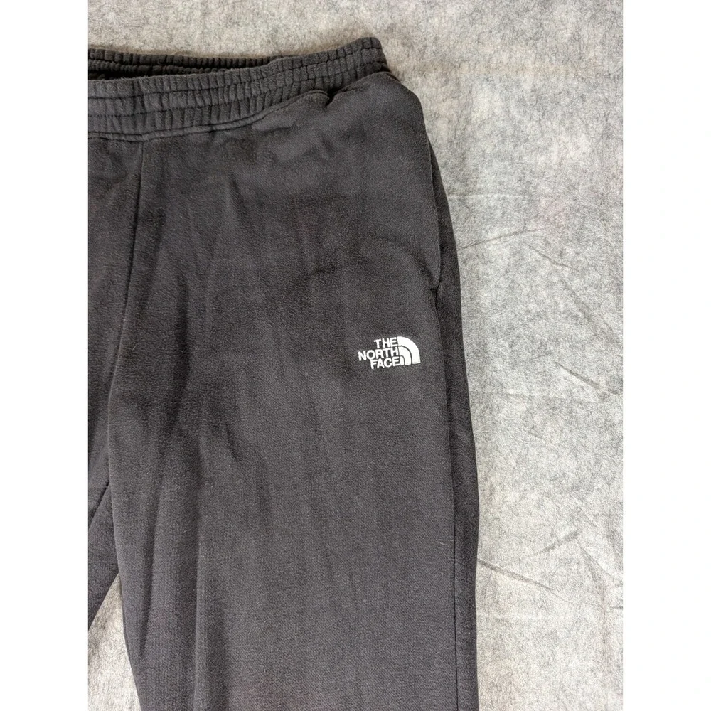 The North Face Mens Black Fleece Jogger Sweatpants Embroidered Logo NF0A5I67